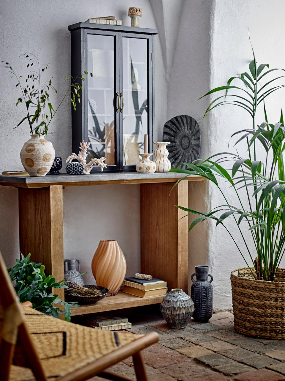 Hazem Cabinet | Black