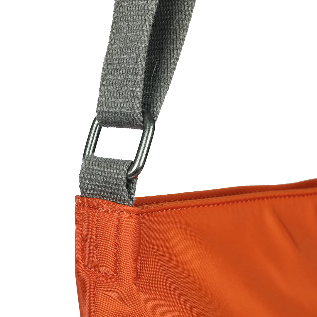 Kennington B Medium Bag | Burnt Orange