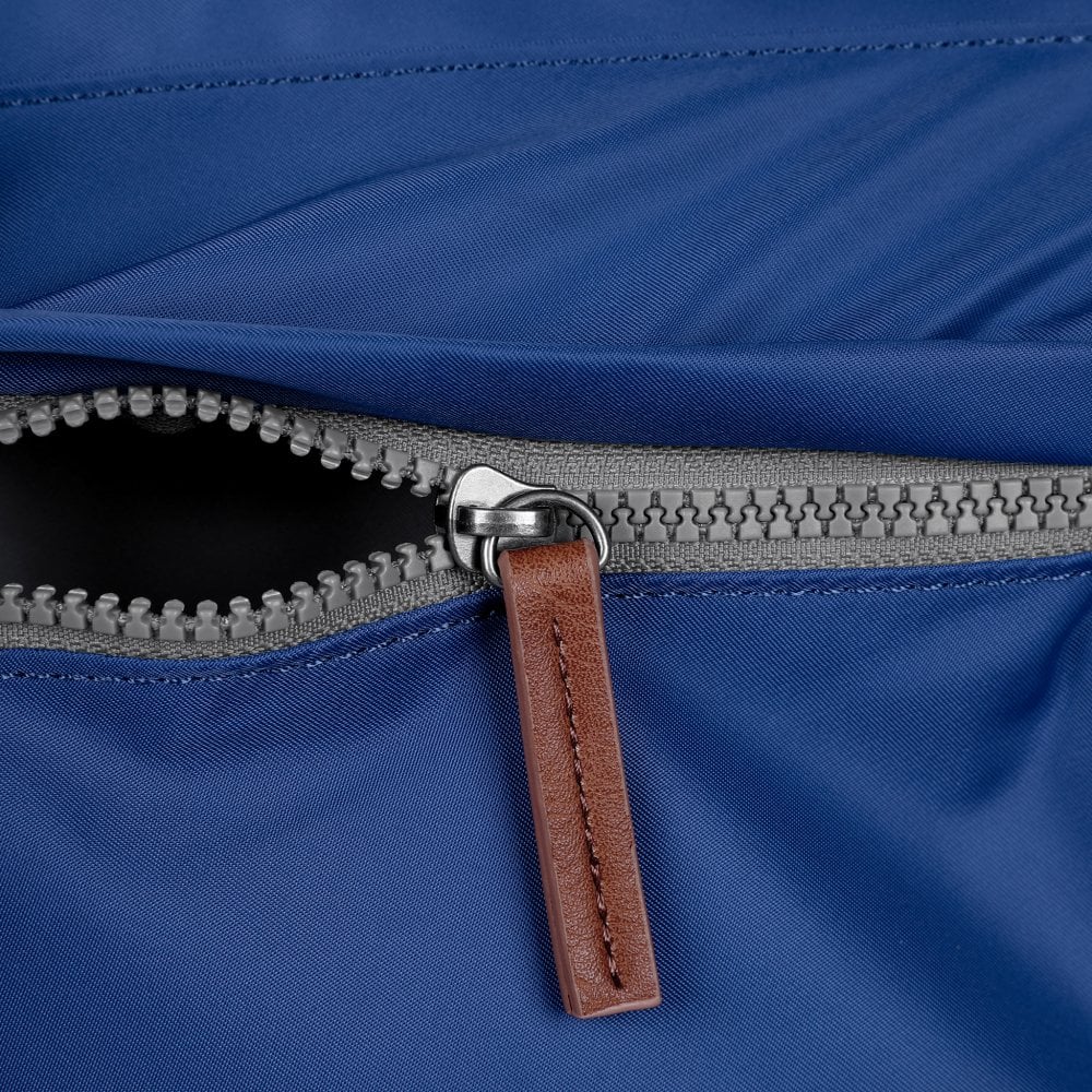 Kennington B Medium Bag | Burnt Blue