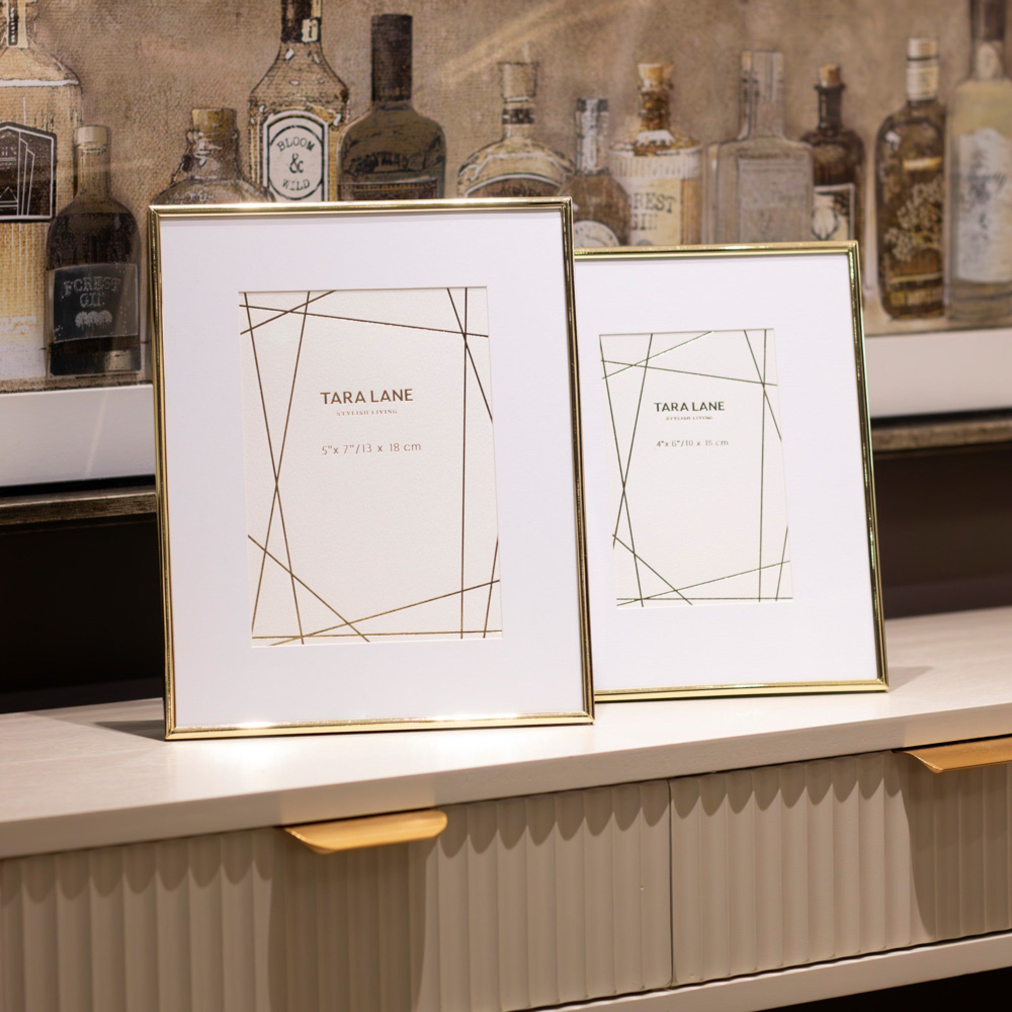 Lisa Photo Frame | Gold