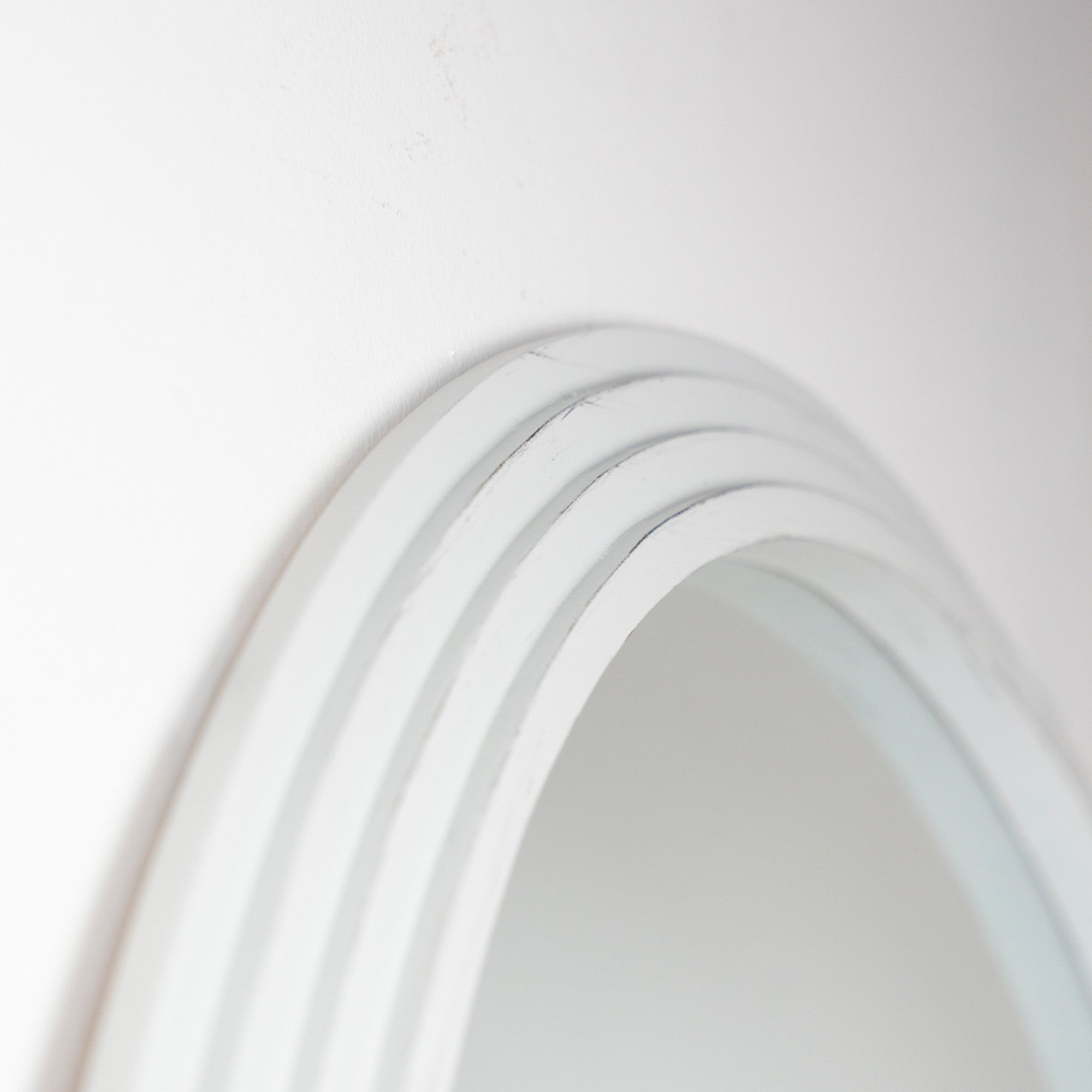 Stepped Arched Leaner Mirror Oyster | 80x180cm