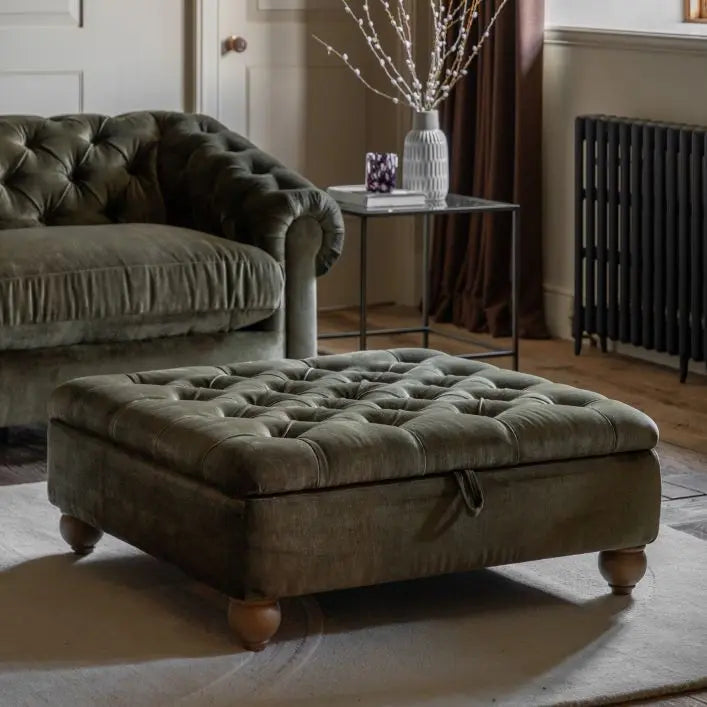 Chesterfield | Footstool