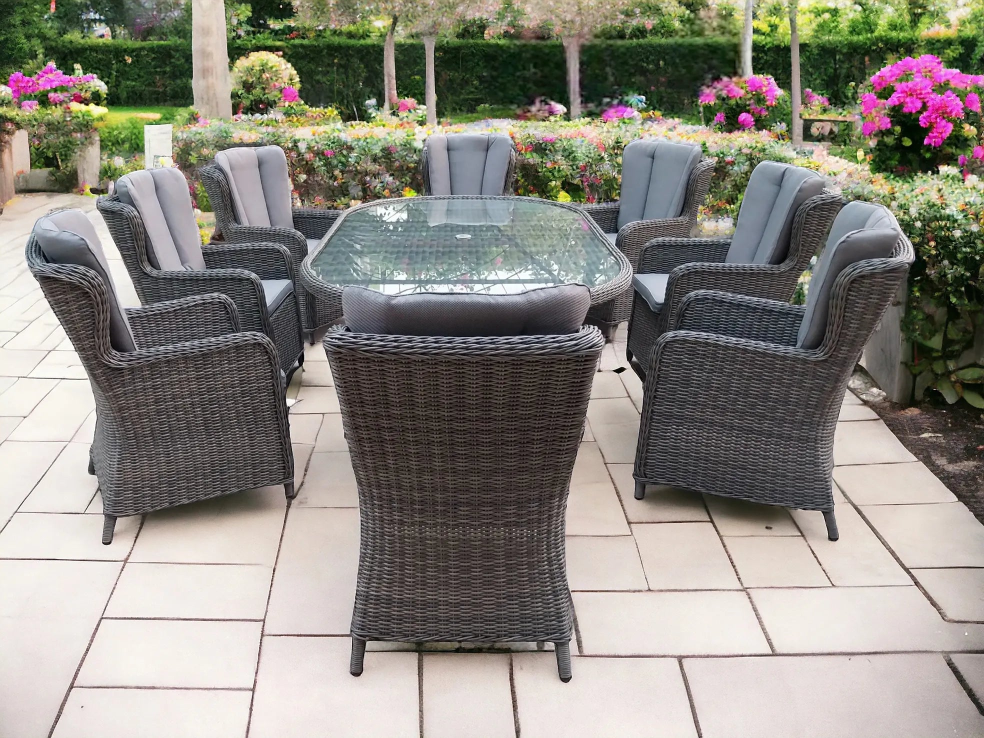 Albie 683 | Oval Dining Set