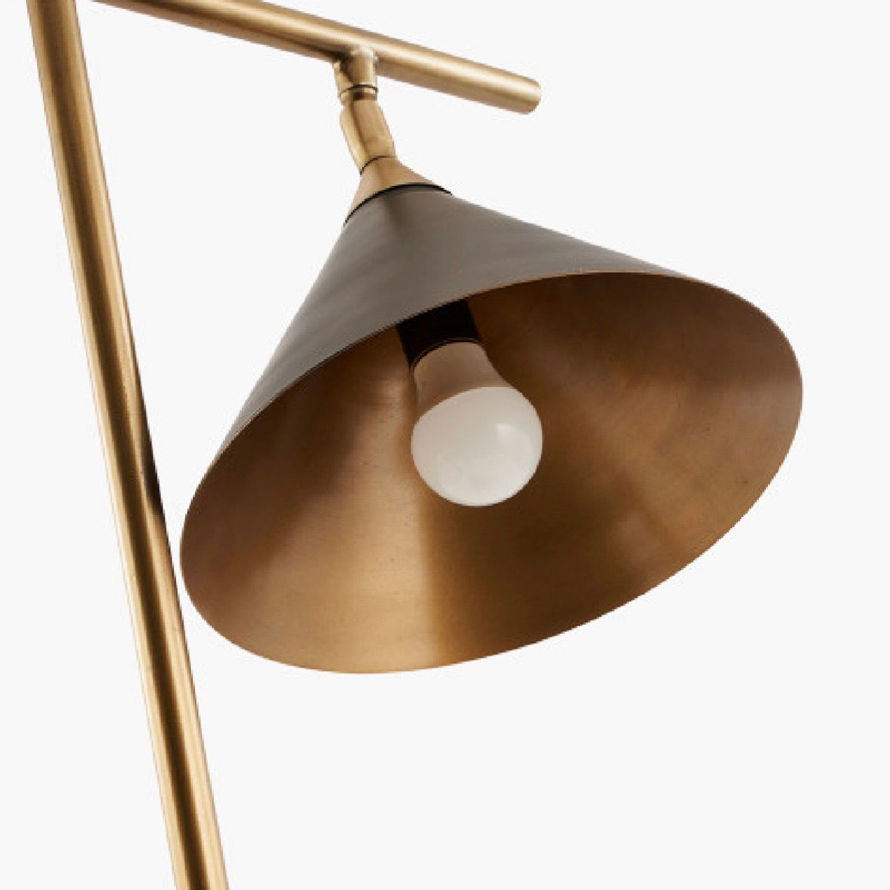 Zeta | Table Lamp