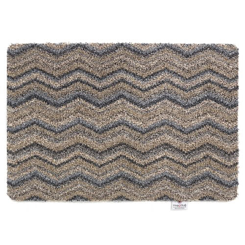 Hug Rug | Grey Zig Zag