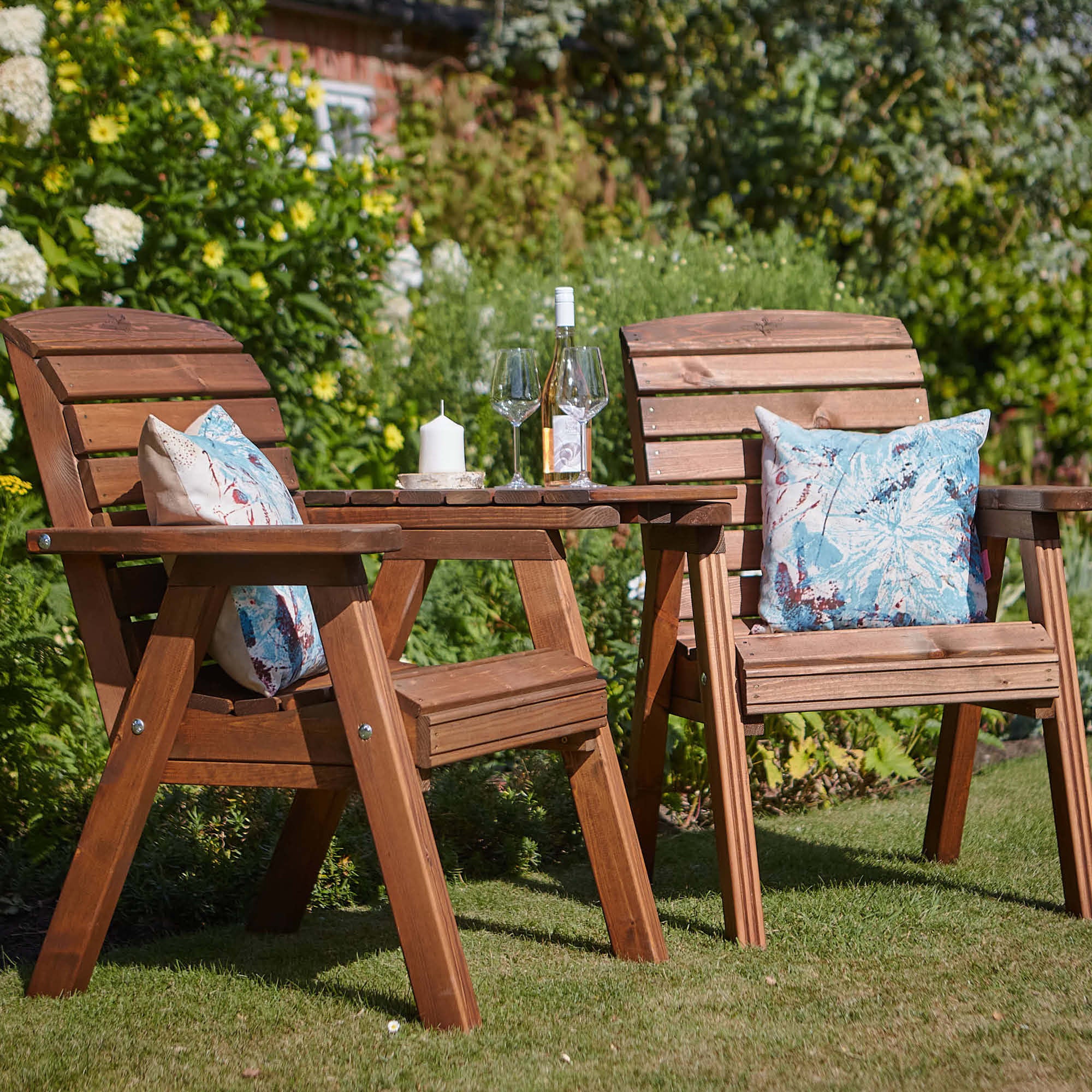 Companion Set with Coffee Table