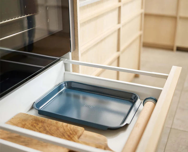 Nest Bake | Non-Stick Large Blue Baking Tray