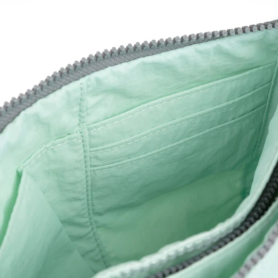 Carnaby Crossbody Mint Taslon | Extra Large