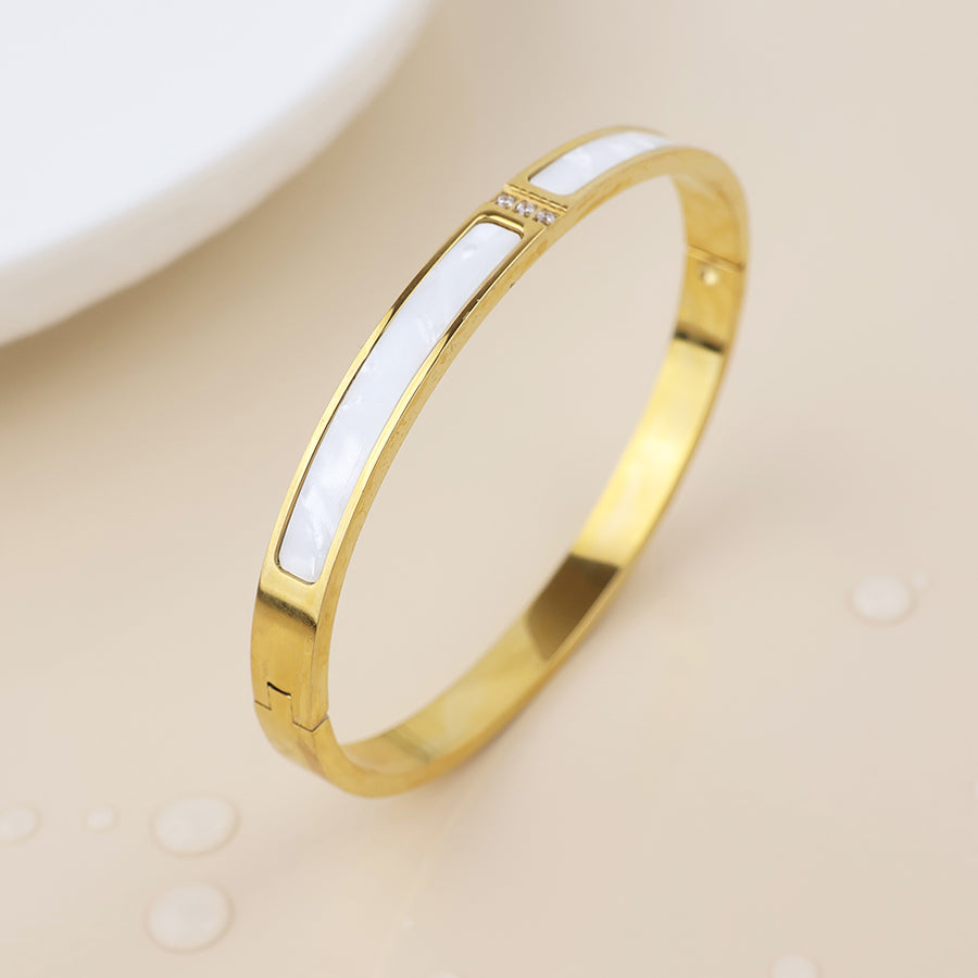 Shell & Crystal | Gold Plated Bangle