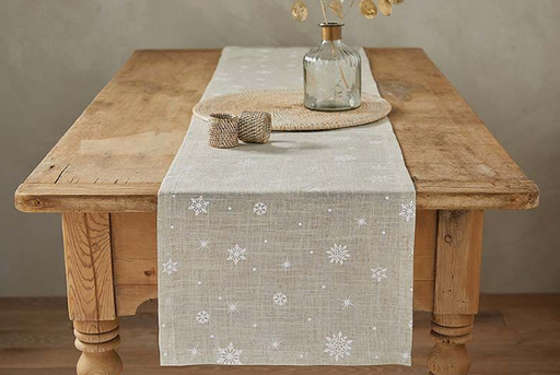 Snowflake Table Runner