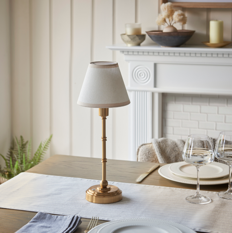 Burley Rechargeable & Ivy 16cm Vintage white shade