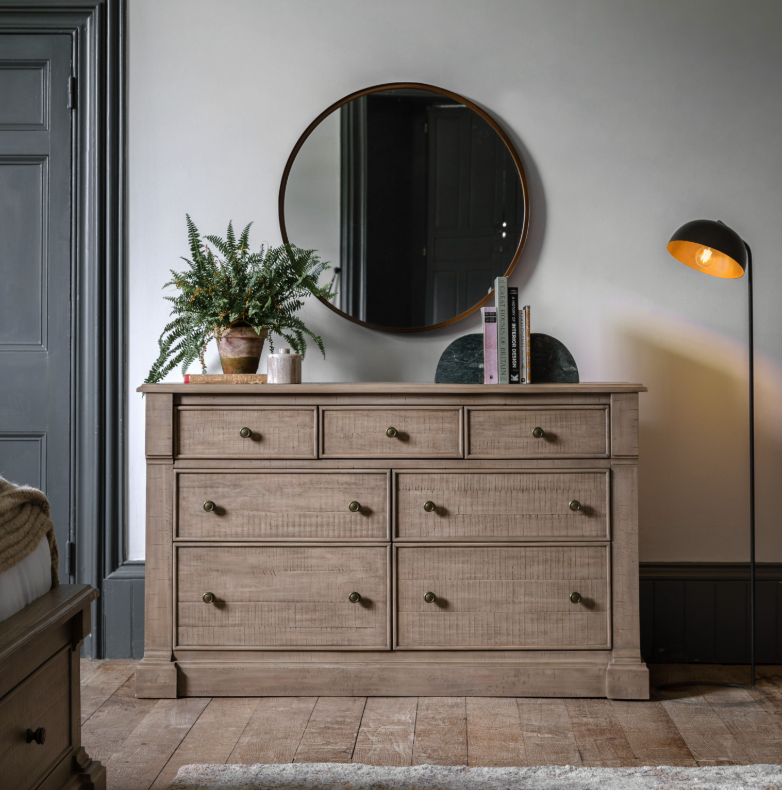 Vance | 7 Drawer Chest