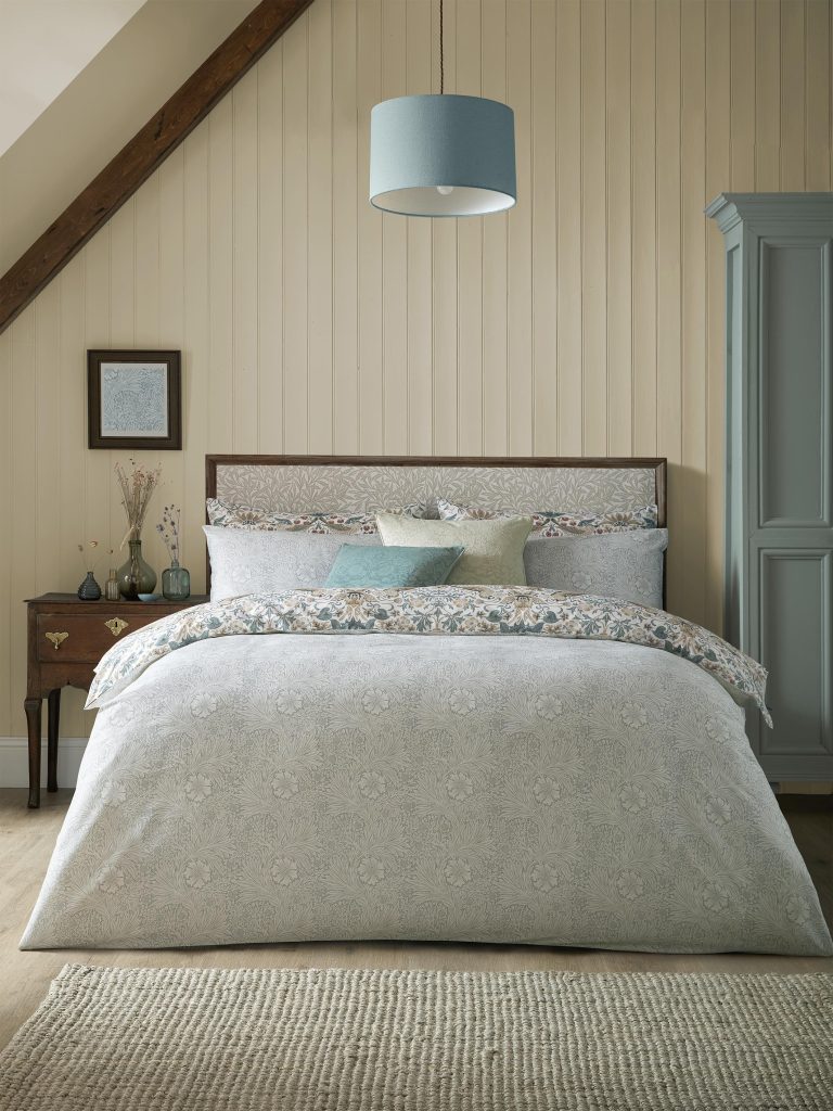 William Morris | King Size Strawberry Thief Duvet Cover Set