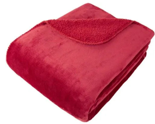 Cosy Scarlet Throw