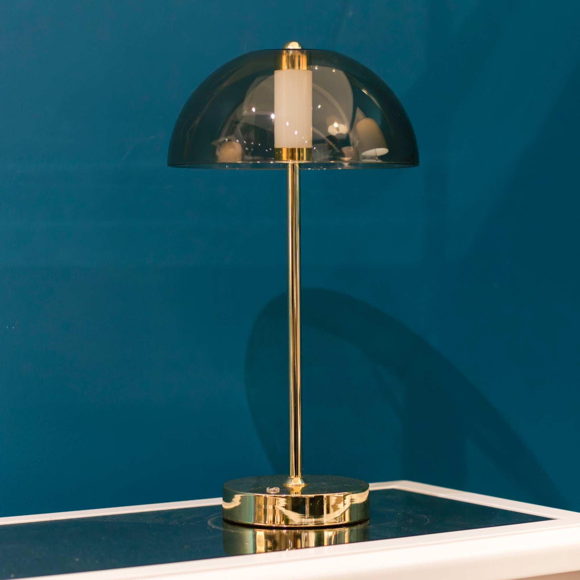 Jada USB Rechargeable Lamp | Gold