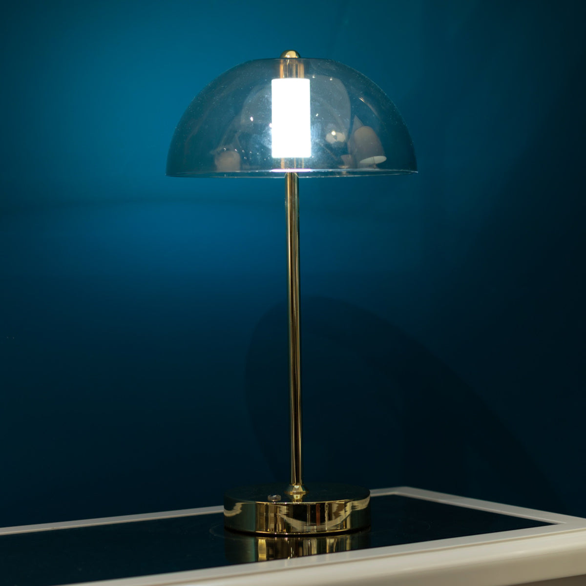 Jada USB Rechargeable Lamp | Gold