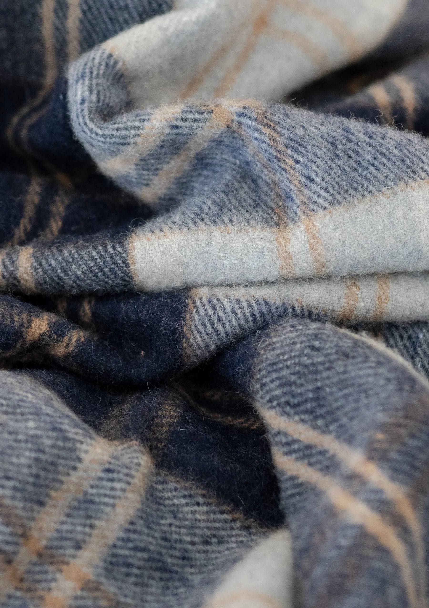 Wool Picnic Blanket  Bannockbane Silver Tartan