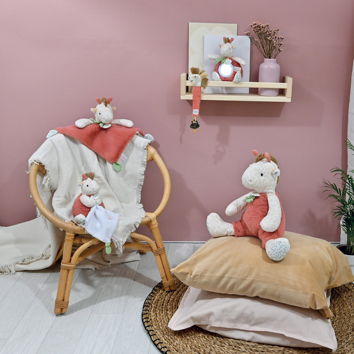 Baby Giraffe Night Light