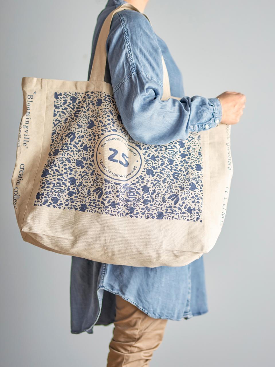 Anniversary Shopping Bag | Brown