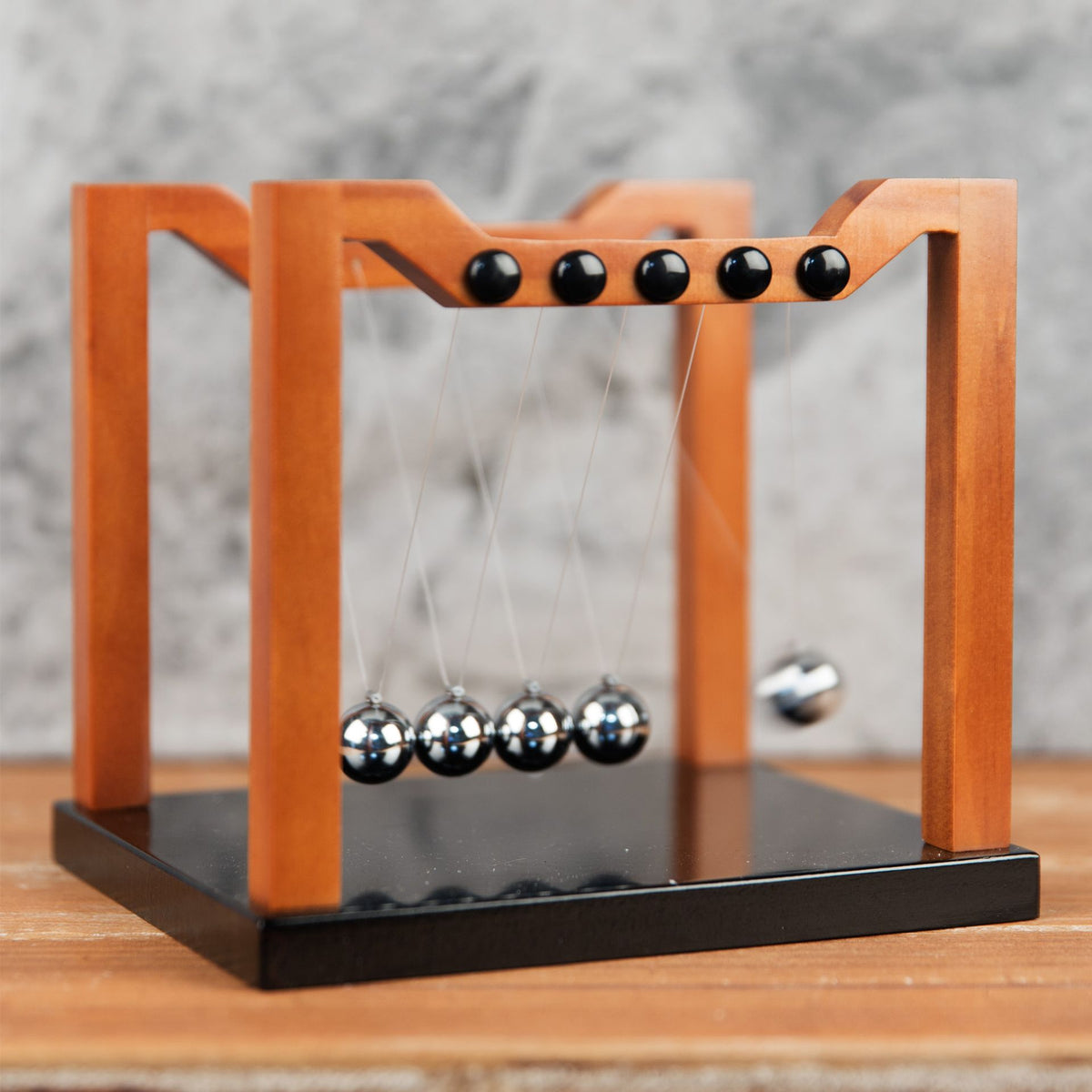 Newton's Cradle
