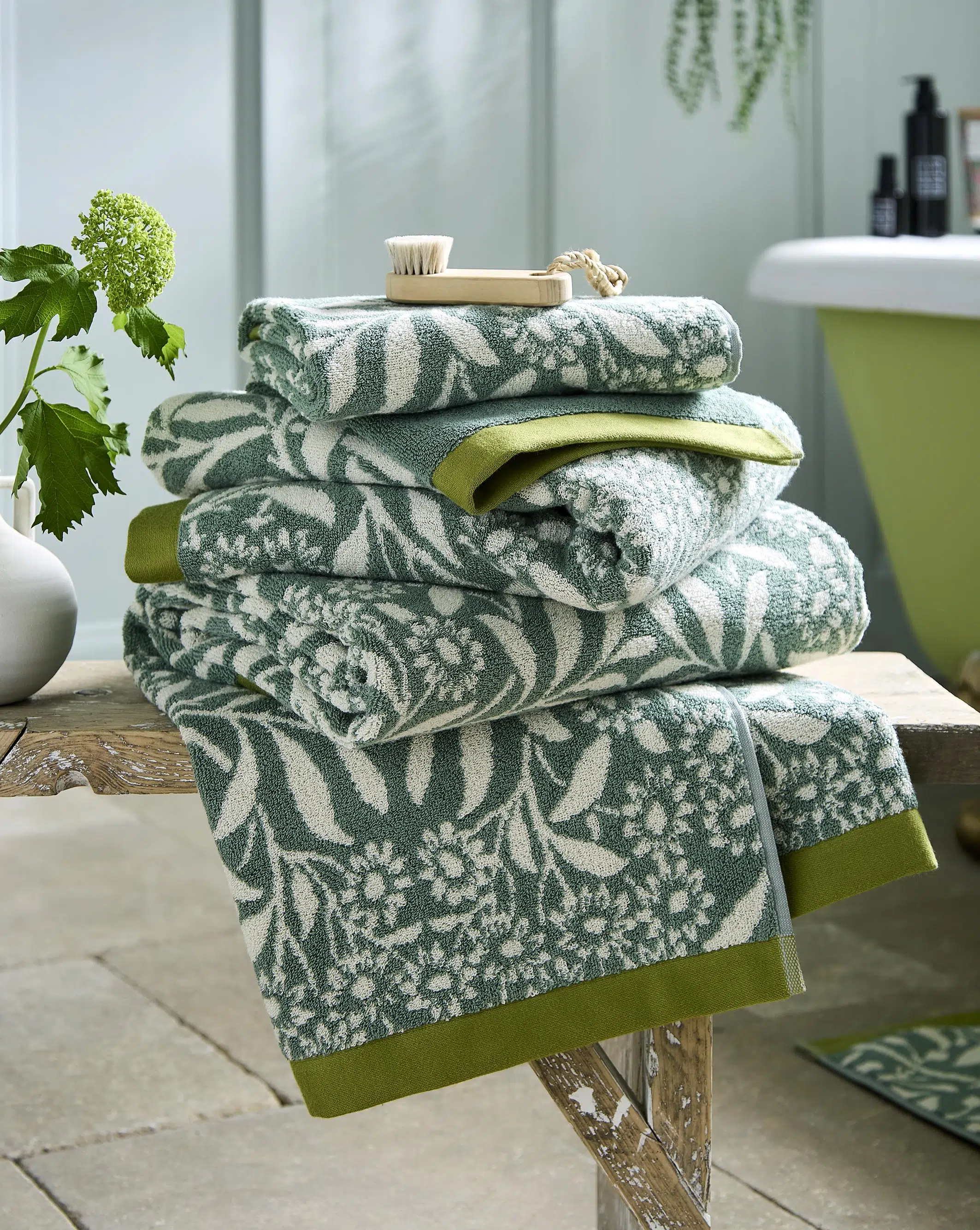 Michaelmas Daisy Sage | Bath Sheet