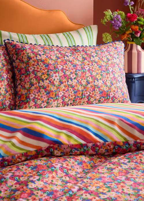 Darling Ditsy Bright Duvet Cover