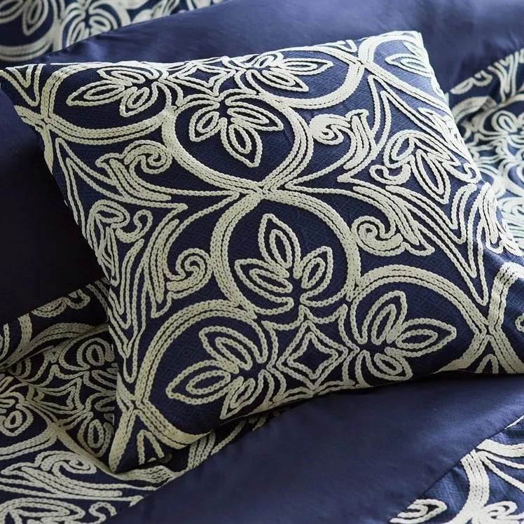 Flock Trellis | Cushion