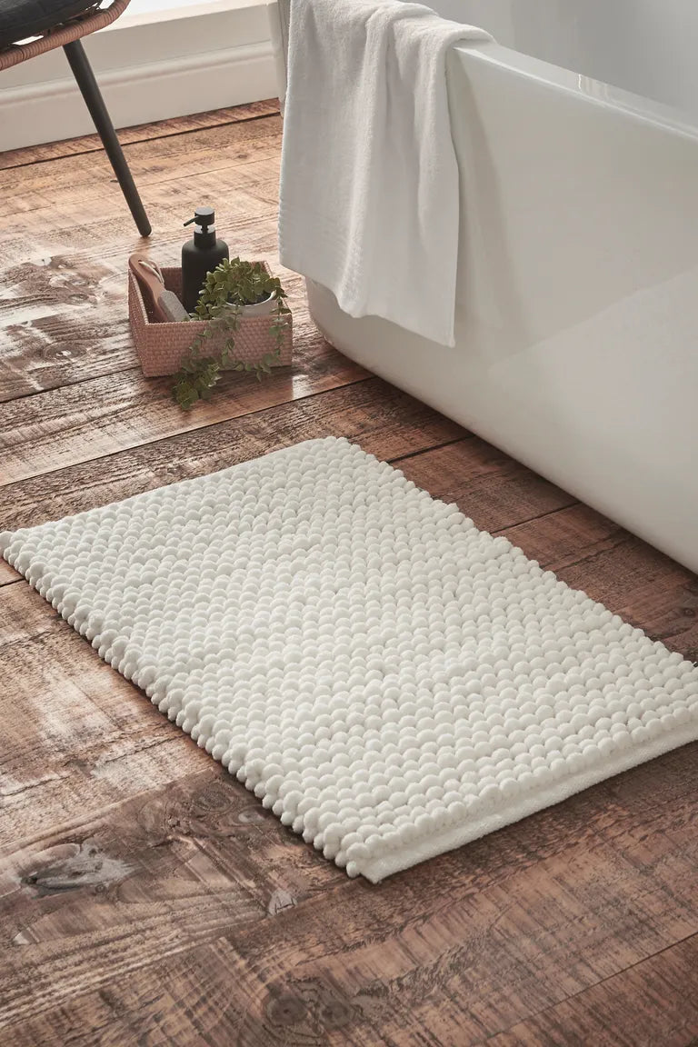 Aspen Bobble Bathmat | White