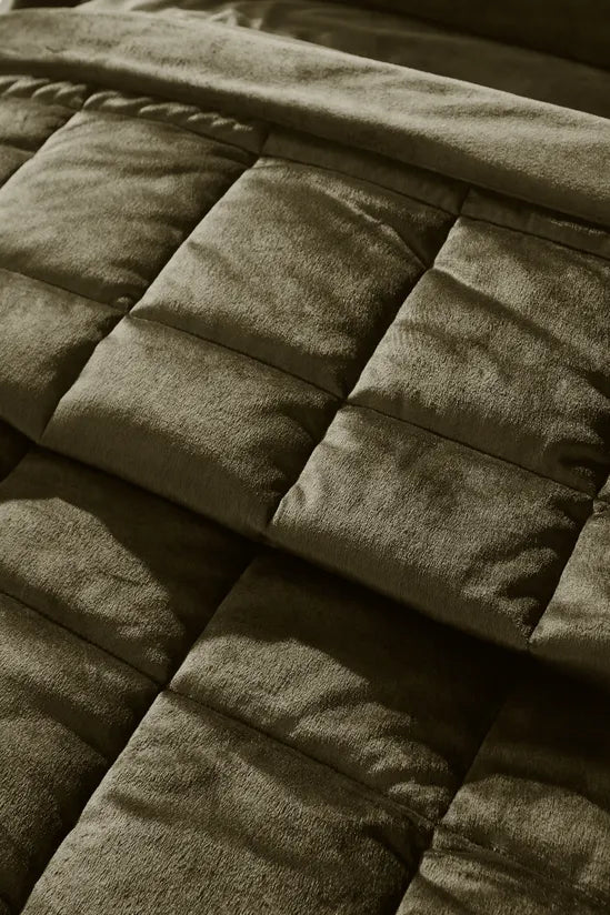 Kingsley Matt Velvet | Olive Bedspread