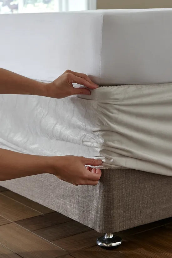 Kingsley Matt Velvet | Divan Base Wrap