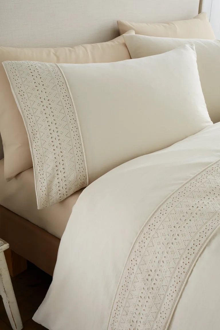 'Broderie Anglaise' Duvet Cover Set