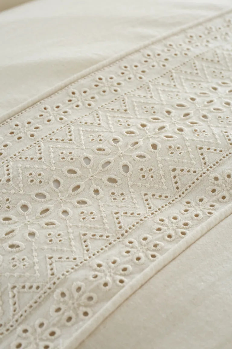 'Broderie Anglaise' Duvet Cover Set