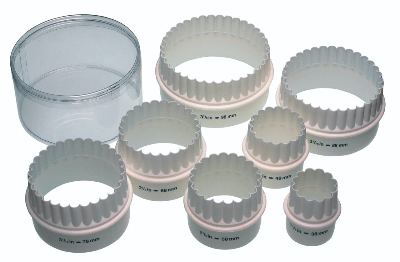 Set of Seven Plastic Double Edged Biscuit / Pastry Cutters