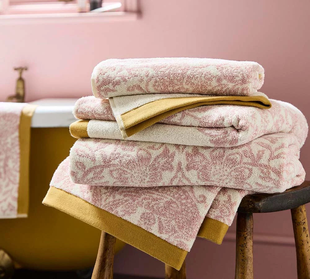 Strawberry Thief | Plaster Pink Hand Towel