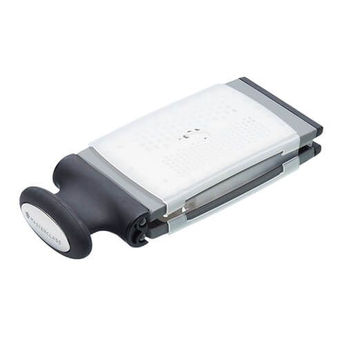 Master Class Smart Space Folding Etched Grater