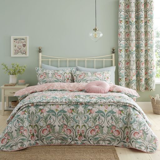 Clarence Floral Duvet Set