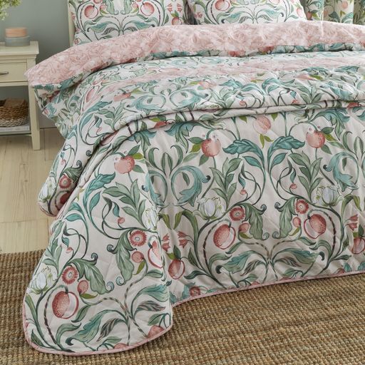 Clarence Floral Duvet Set